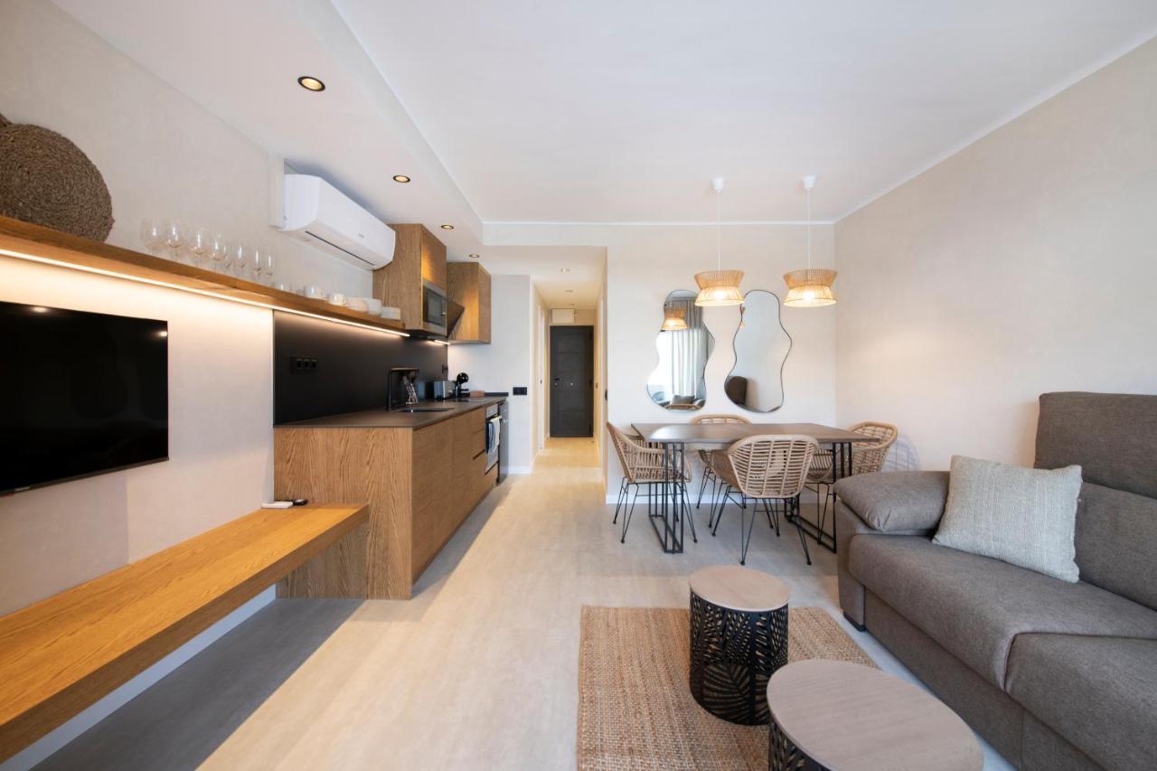 Apartamentos Marplana Castelldefels Eksteriør billede