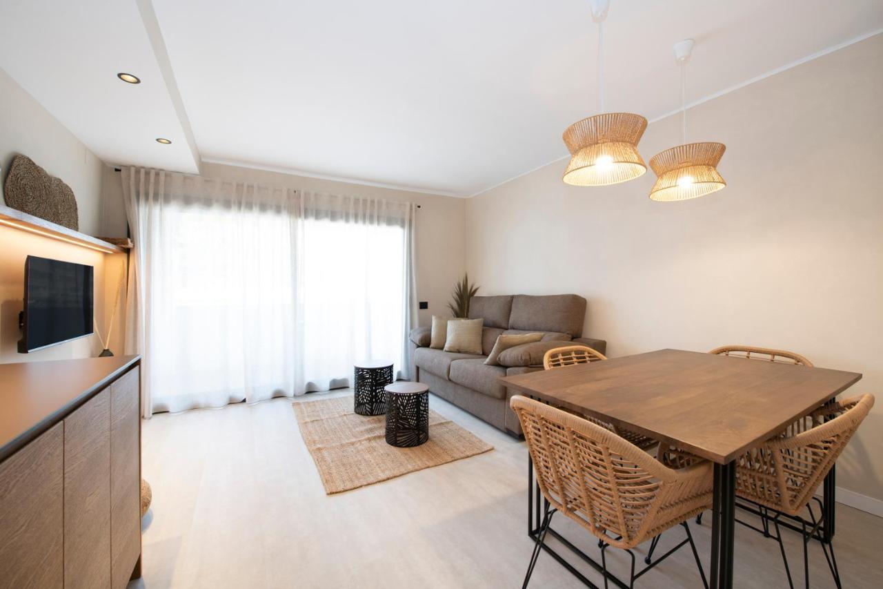 Apartamentos Marplana Castelldefels Eksteriør billede