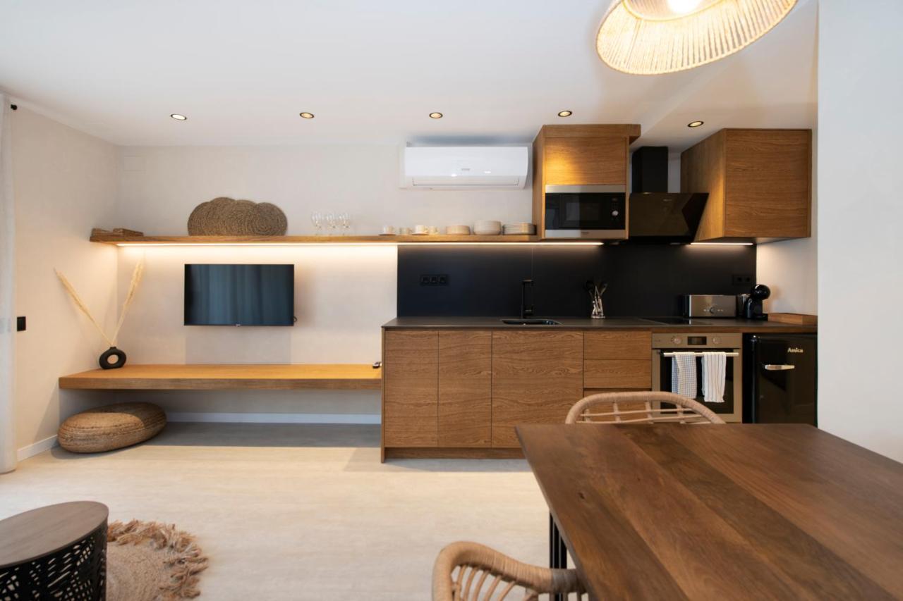 Apartamentos Marplana Castelldefels Eksteriør billede